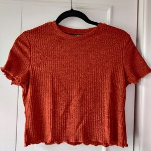Ribbed Cropped Tee